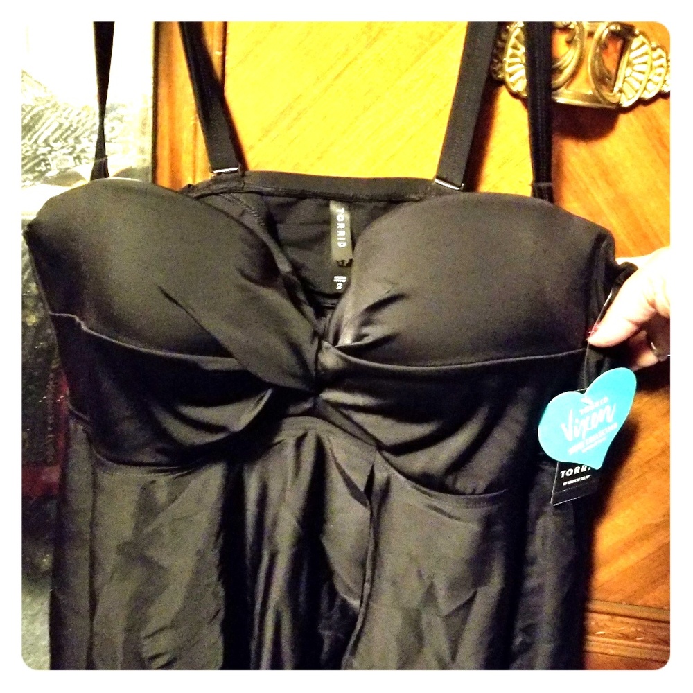 Black  Torrid vixon tankini top